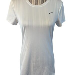 Nike Active T-Shirt Small White Dri-FIT Short-Sleeve Legend Tee Black Swoosh